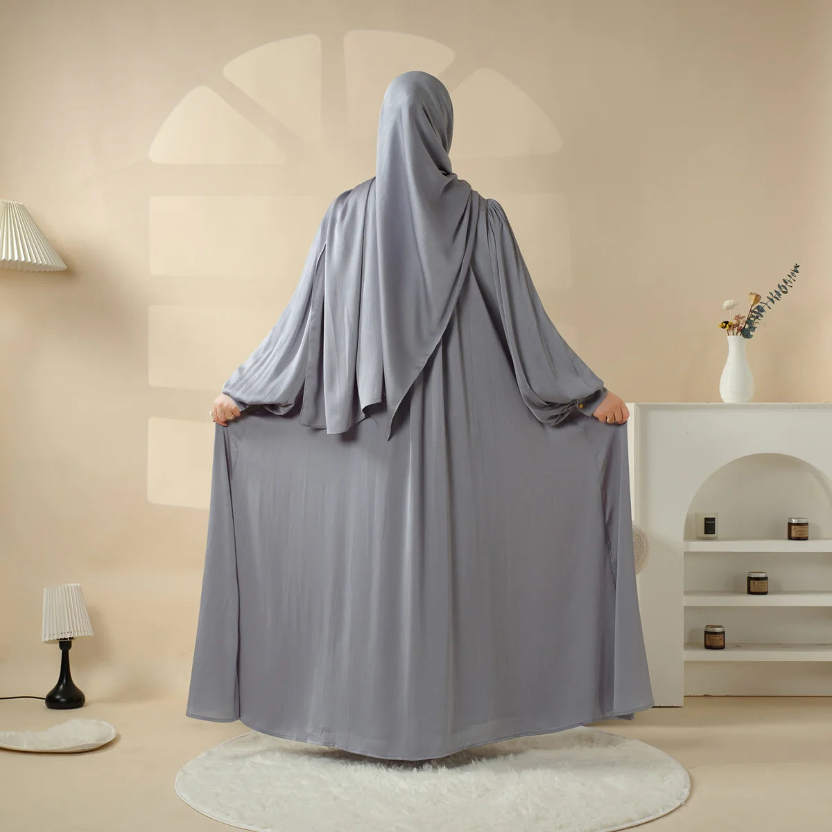 4-Piece Set Large Pleated Sleeves Abaya